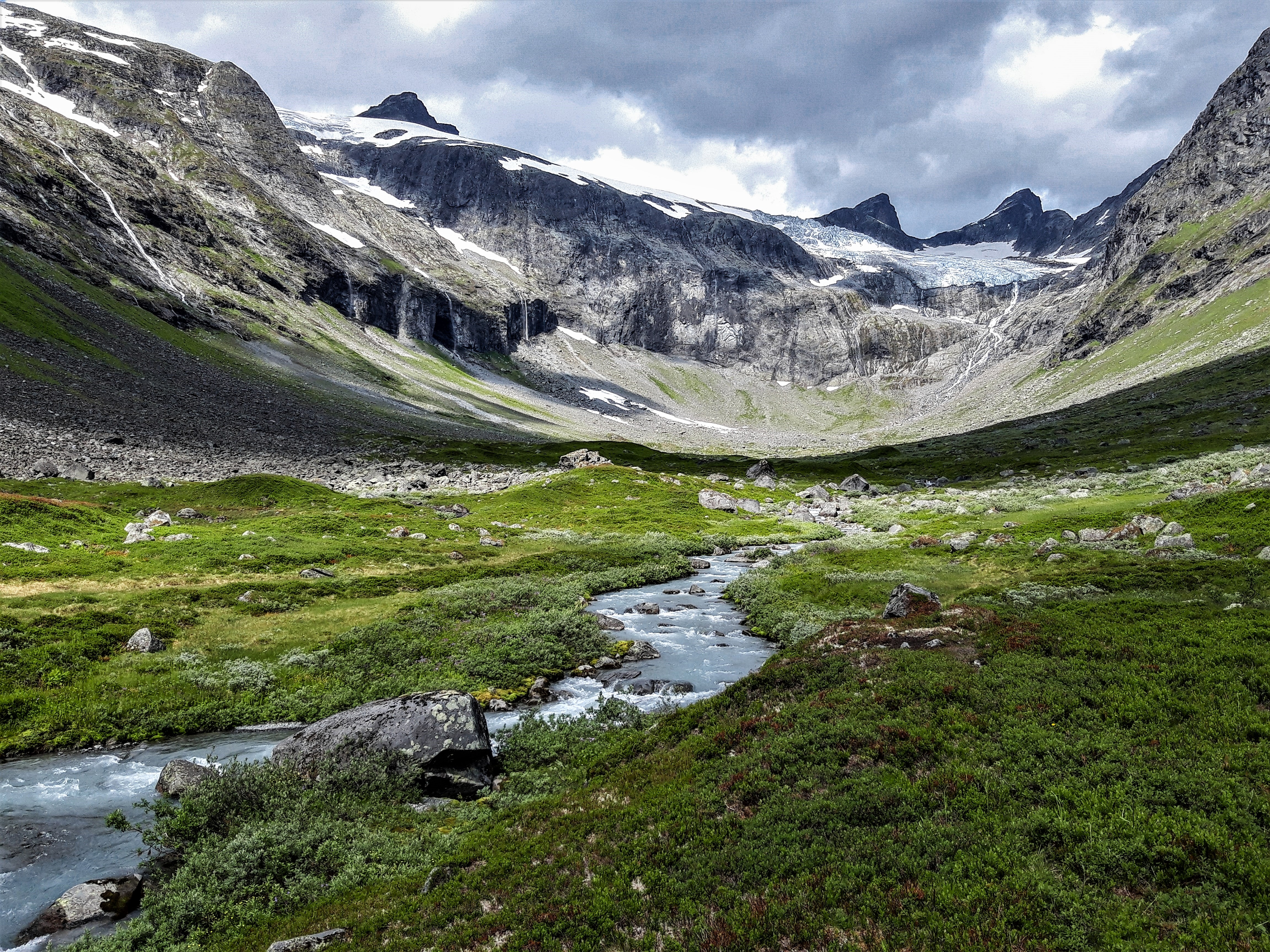 matej-drha-F_TmvOcHD8g-unsplash (3)